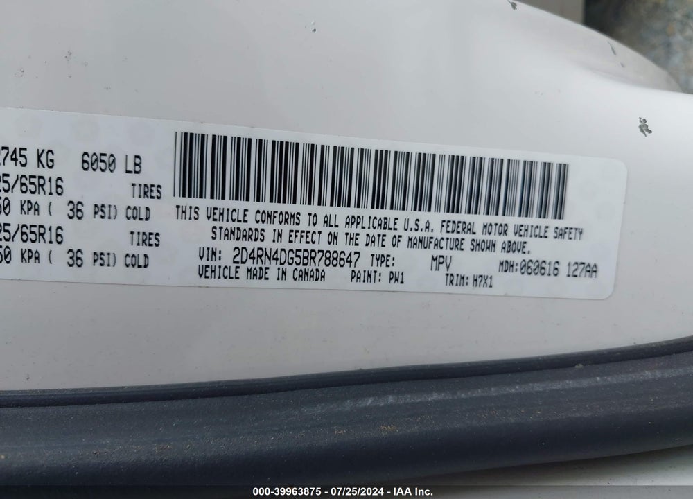 2011 DODGE GRAND CARAVAN EXPRESS VIN: 2D4RN4DG5BR788647