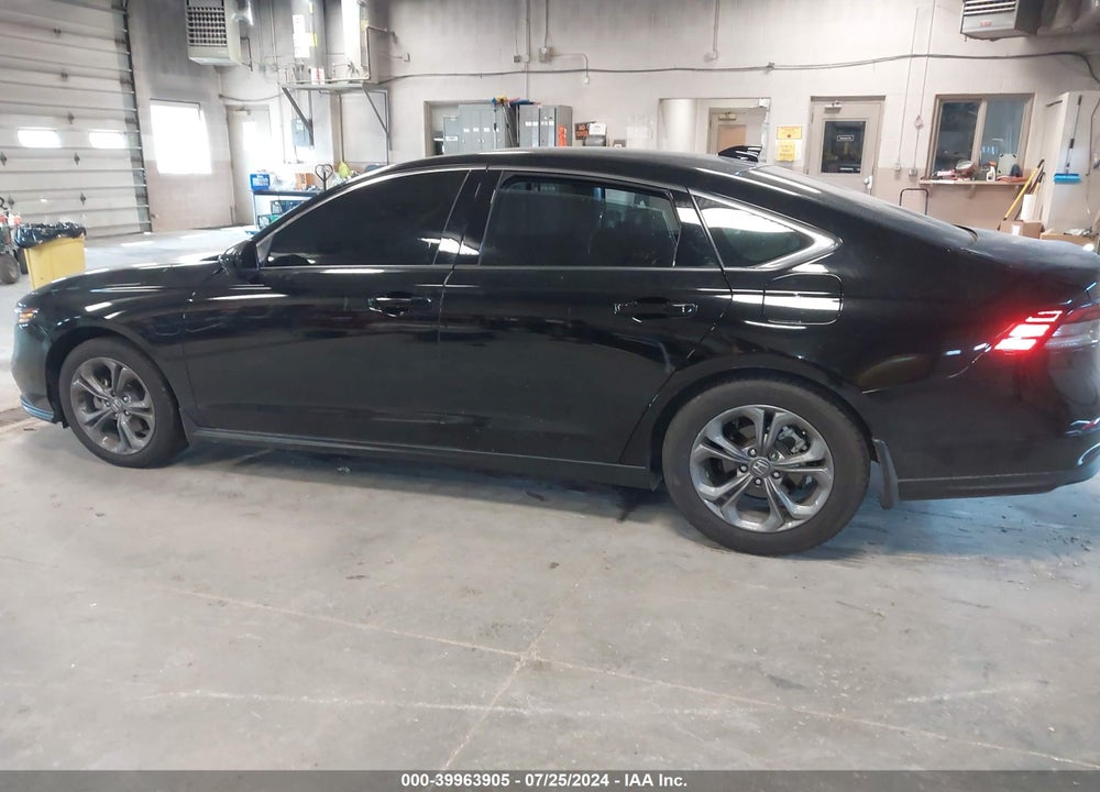 2024 HONDA ACCORD EX VIN: 1HGCY1F34RA022668