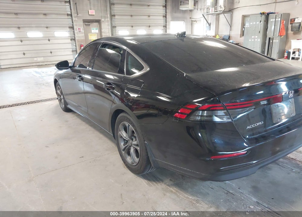 2024 HONDA ACCORD EX VIN: 1HGCY1F34RA022668