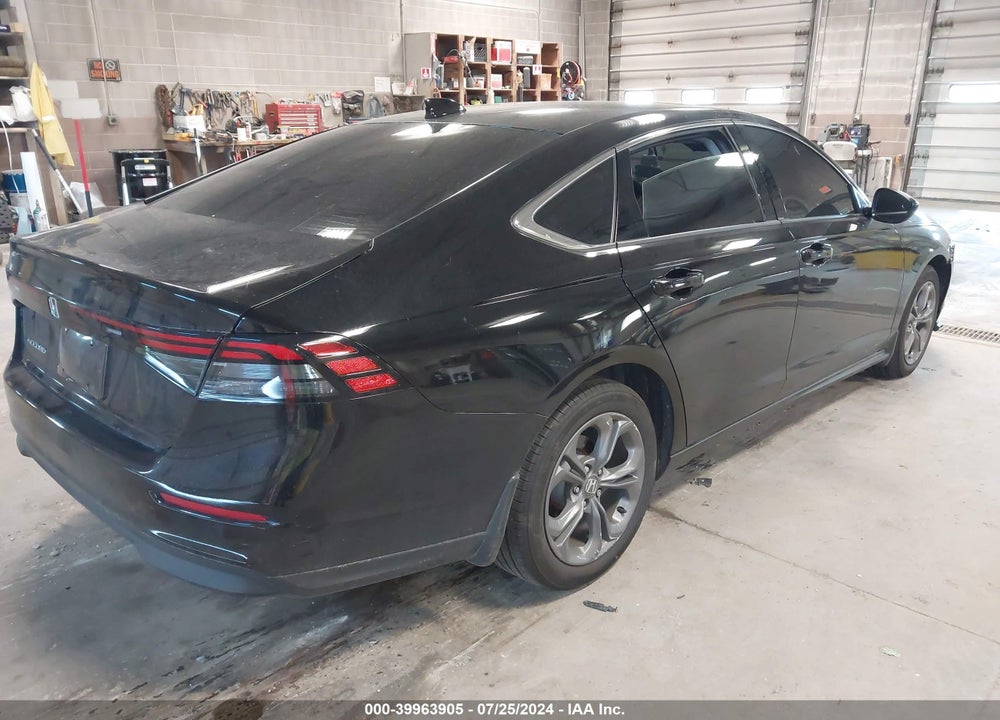 2024 HONDA ACCORD EX VIN: 1HGCY1F34RA022668