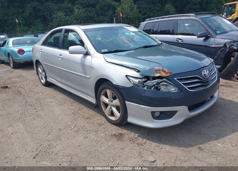 2011 TOYOTA CAMRY SE VIN: 4T1BF3EK1BU216062