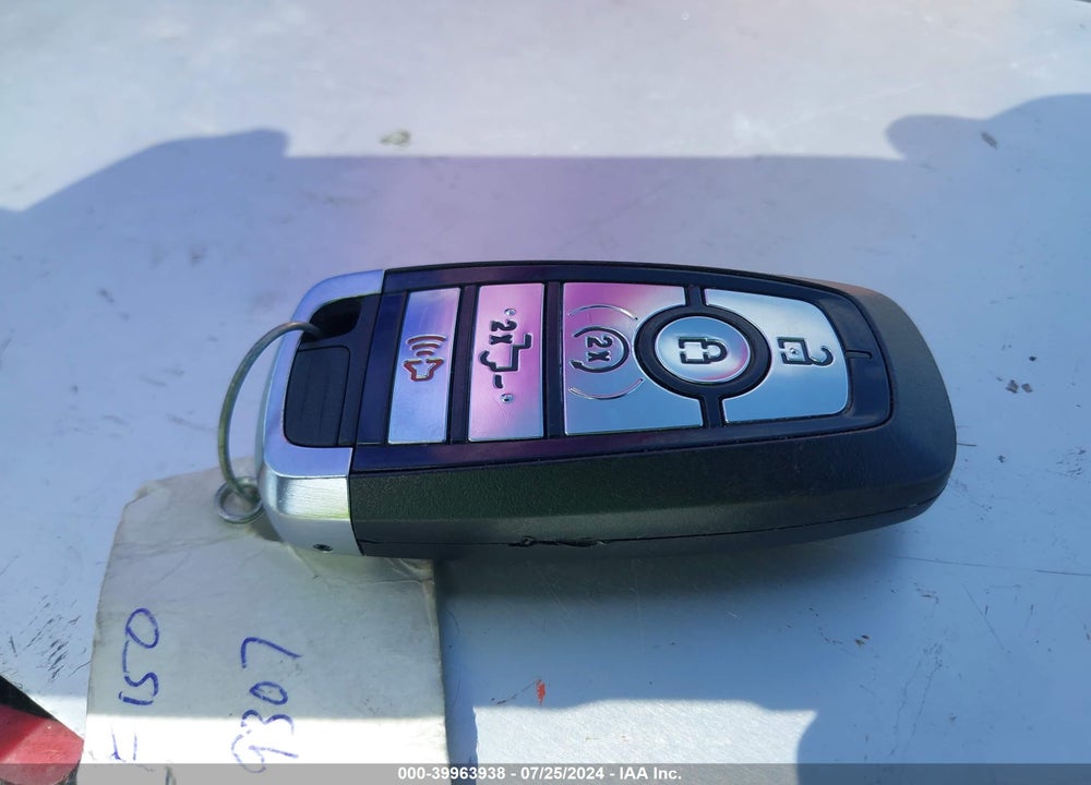 2018 FORD F-150 LARIAT VIN: 1FTEW1CG0JKC19307