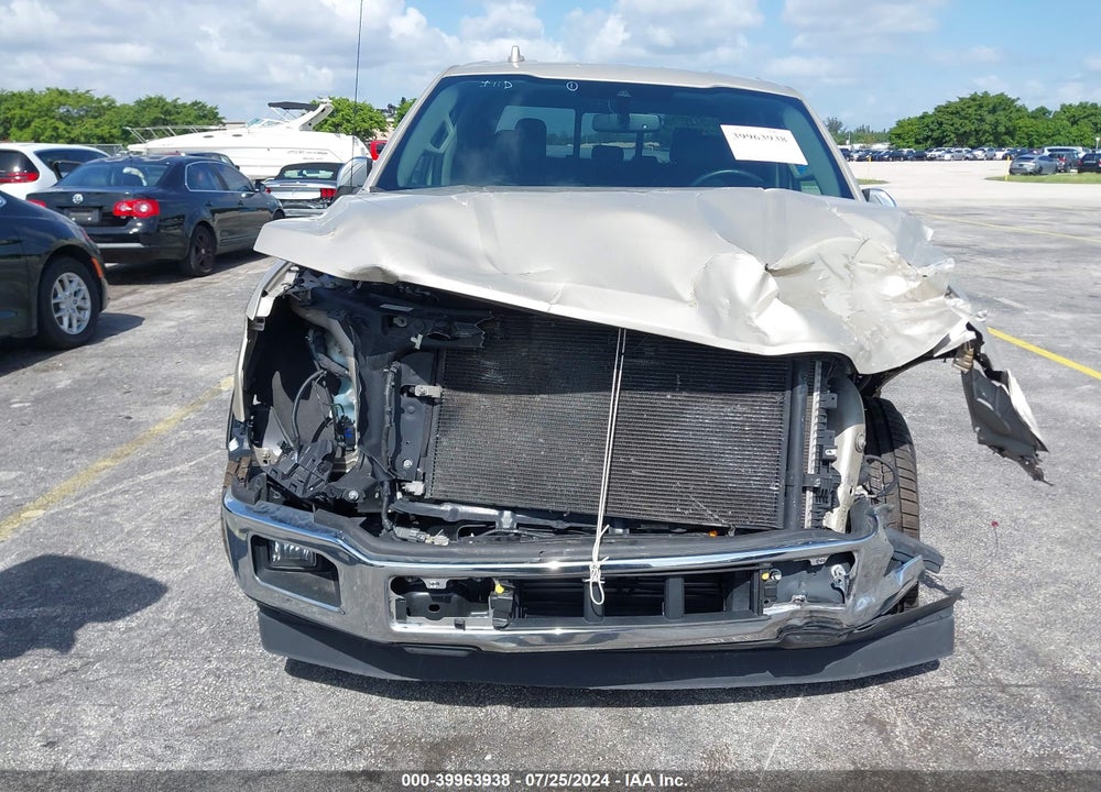 2018 FORD F-150 LARIAT VIN: 1FTEW1CG0JKC19307