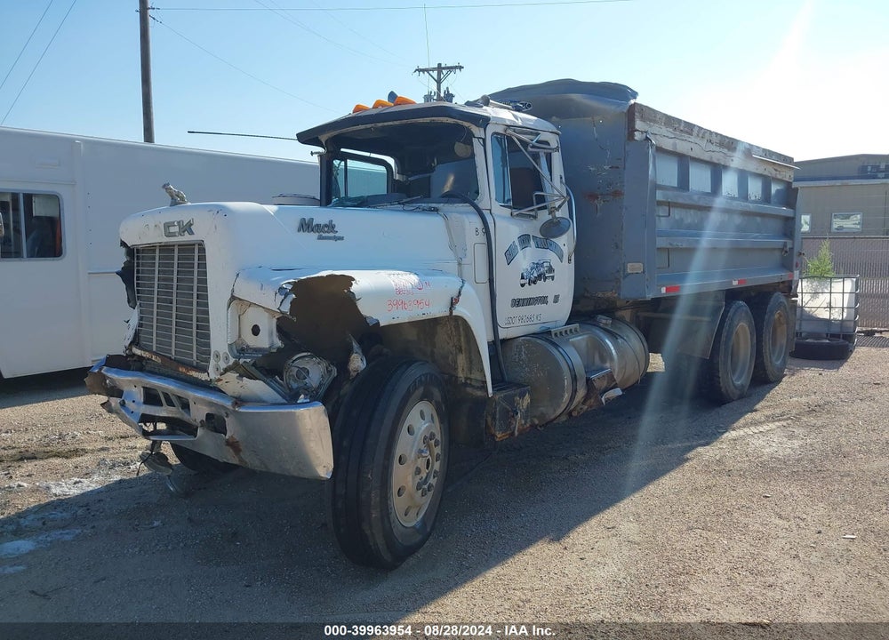 1987 MACK 600 R600 VIN: 1M1N187Y7HA019499