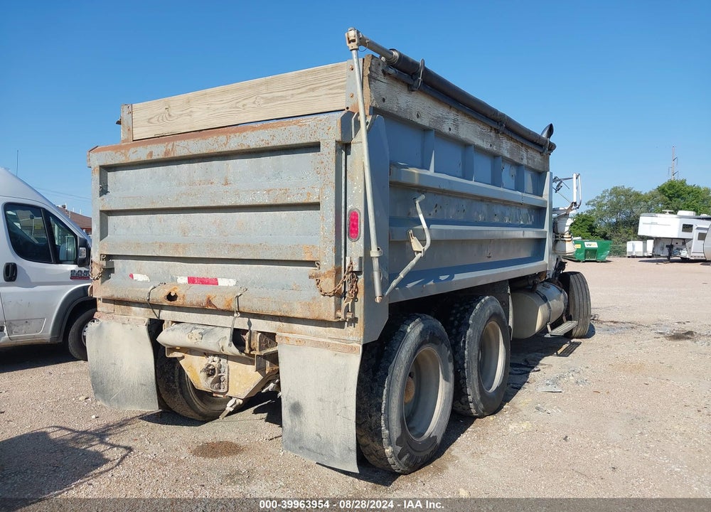 1987 MACK 600 R600 VIN: 1M1N187Y7HA019499