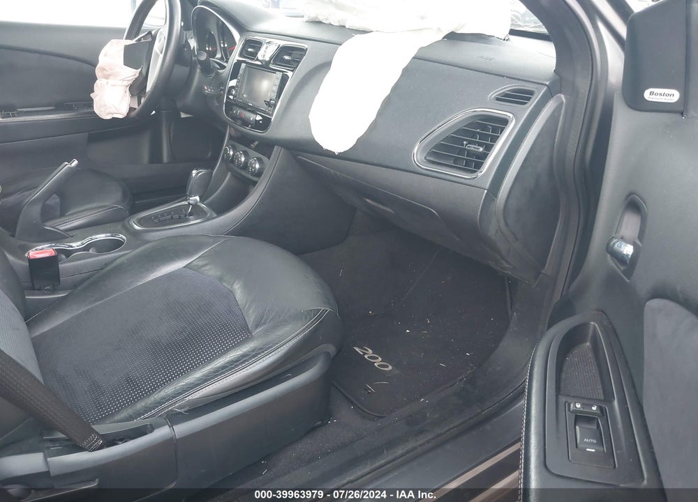 2012 CHRYSLER 200 S VIN: 1C3CCBHG1CN139812