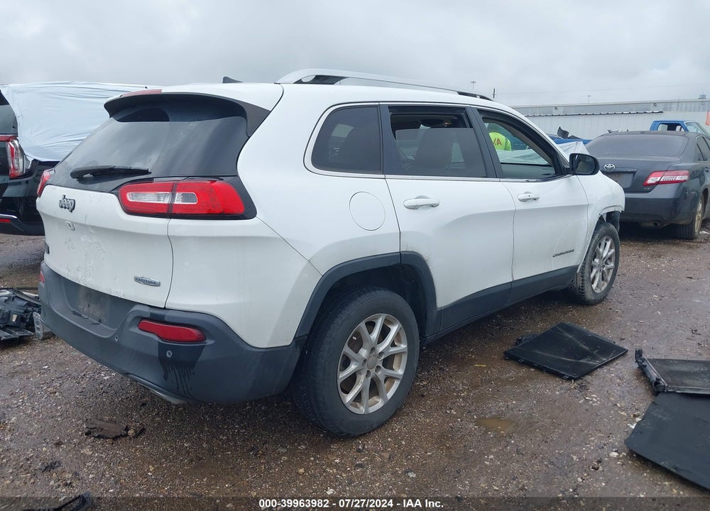 2016 CHEROKEE JEEP  LATITUDE VIN: 1C4PJLCS7GW107807