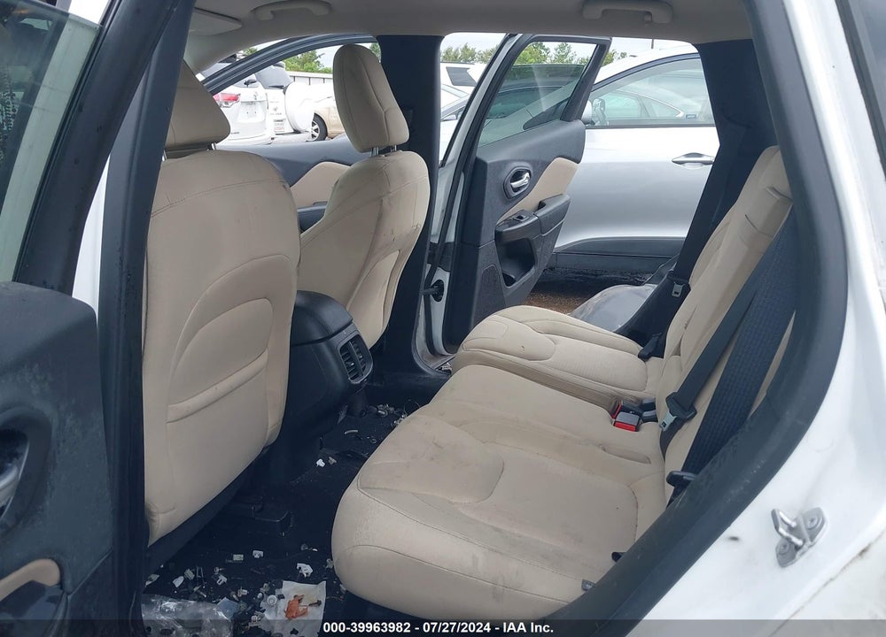 2016 CHEROKEE JEEP  LATITUDE VIN: 1C4PJLCS7GW107807
