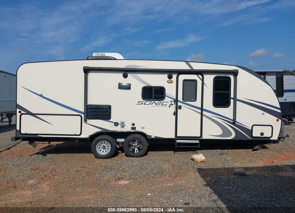 2019 KZ SONIC FN220VRB VIN: 4EZT22225K4031188
