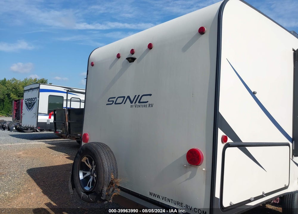 2019 KZ SONIC FN220VRB VIN: 4EZT22225K4031188