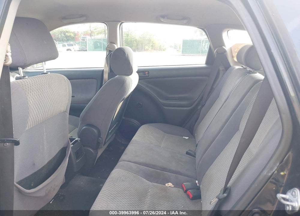 2005 TOYOTA MATRIX VIN: 2T1KR32E05C405748