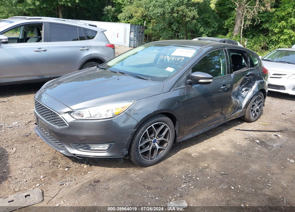 2016 FORD FOCUS SE VIN: 1FADP3K22GL381216