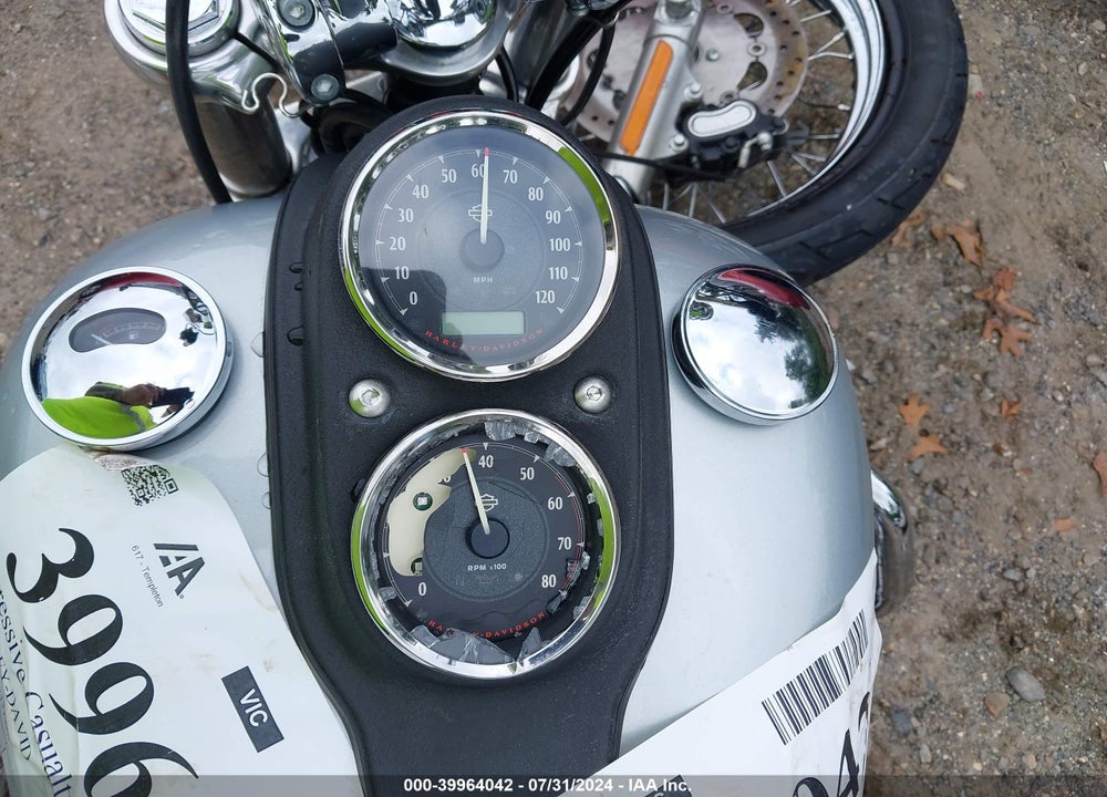 2014 HARLEY-DAVIDSON FXDL DYNA LOW RIDER VIN: 1HD1GNM25EC331430