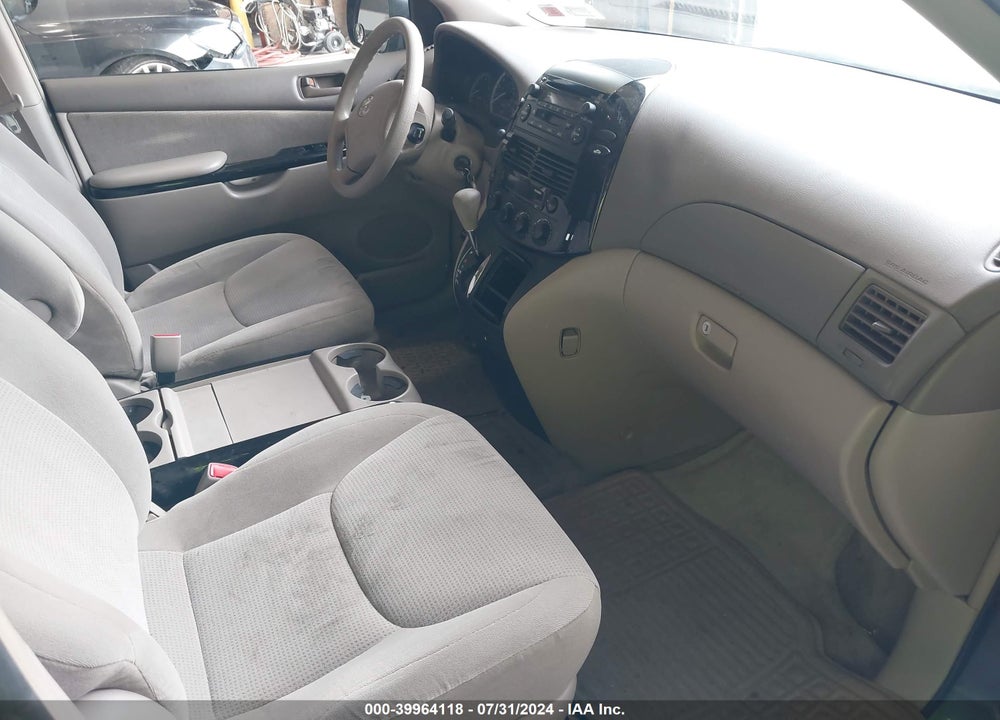 2005 TOYOTA SIENNA VIN: 5TDZA23C65S384442