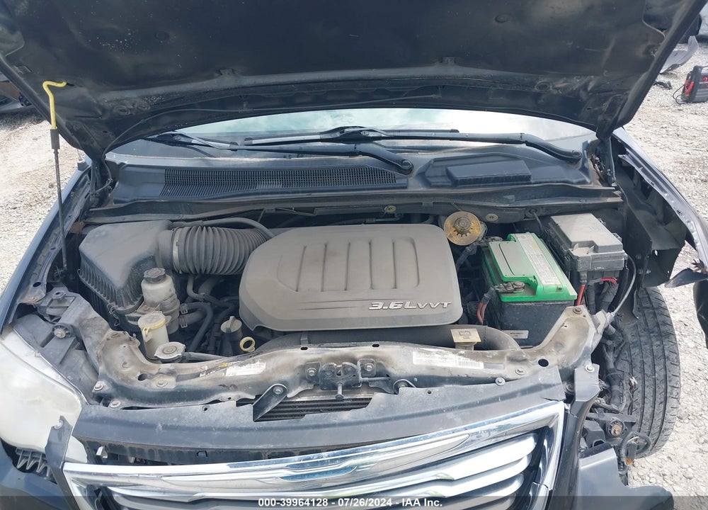 2014 CHRYSLER TOWN & COUNTRY TOURING VIN: 2C4RC1BG1ER225572