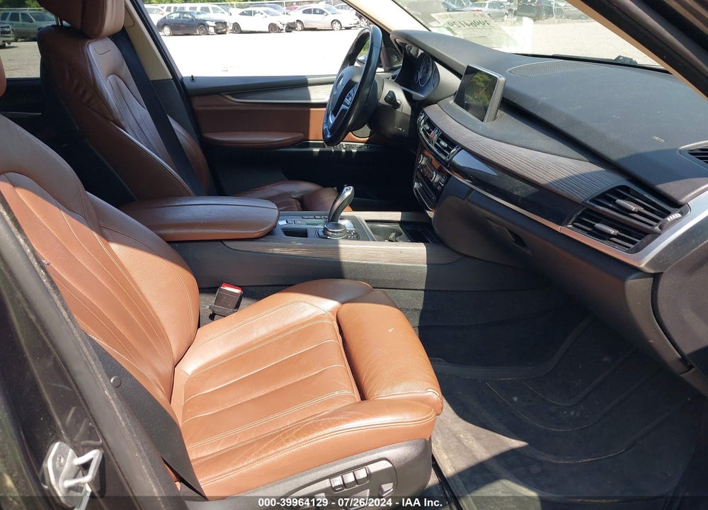 2015 BMW X5 XDRIVE35I VIN: 5UXKR0C58F0K64242