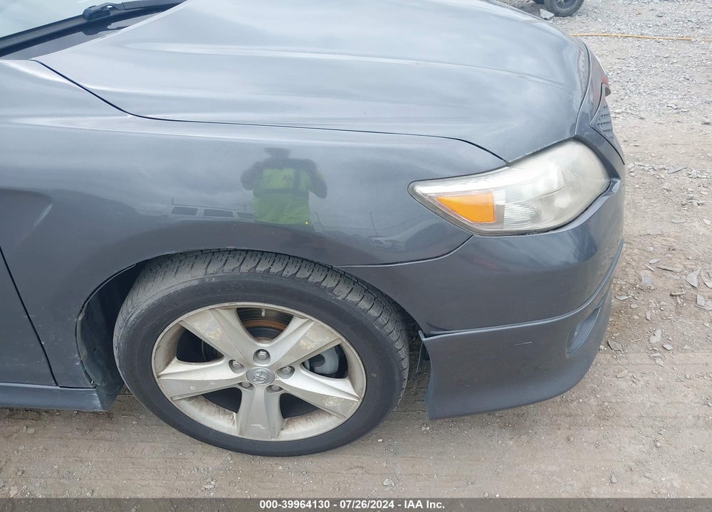 2011 TOYOTA CAMRY SE VIN: 4T1BF3EKXBU763315