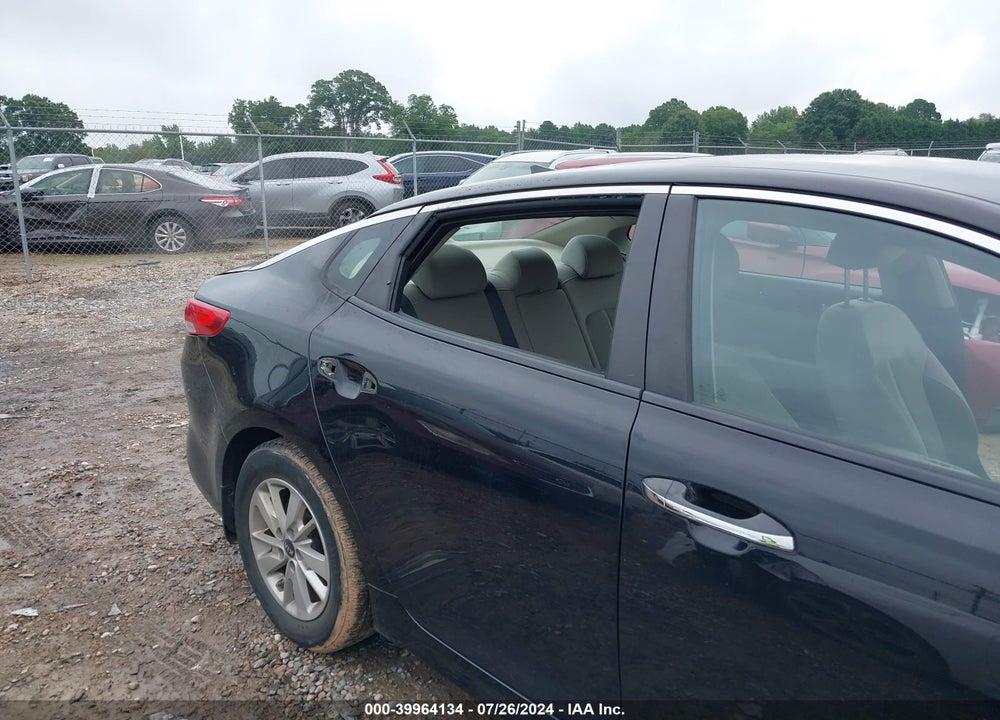2016 KIA OPTIMA LX VIN: 5XXGT4L31GG056928