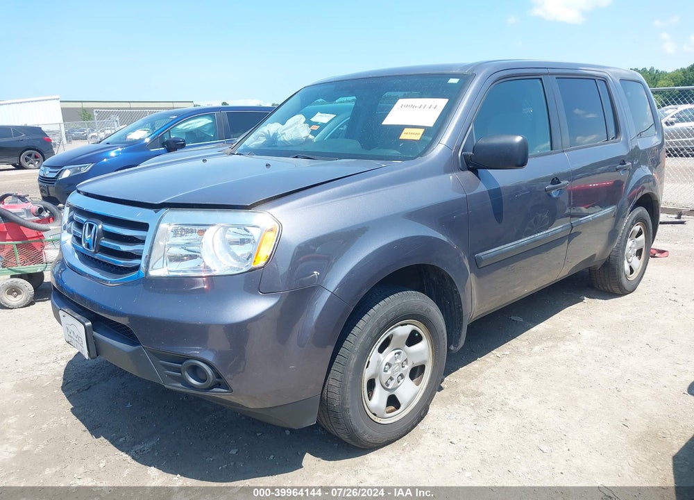 2015 HONDA PILOT LX VIN: 5FNYF4H20FB019186