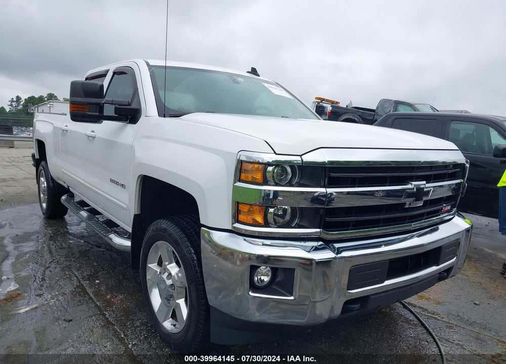 2018 CHEVROLET SILVERADO 2500HD LT VIN: 1GC1KVEGXJF116631