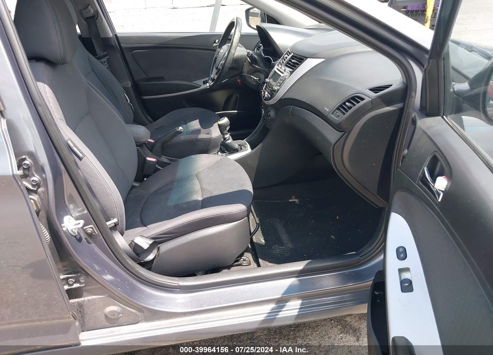 2013 HYUNDAI ACCENT SE VIN: KMHCU5AE4DU087856