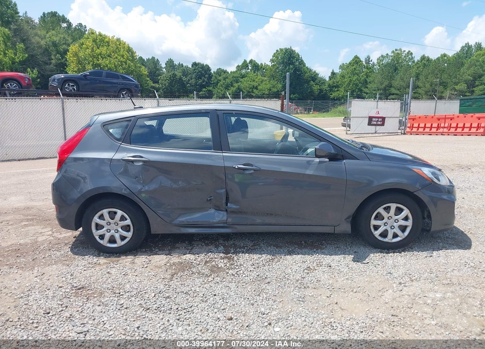 2013 HYUNDAI ACCENT GS VIN: KMHCT5AE6DU071466