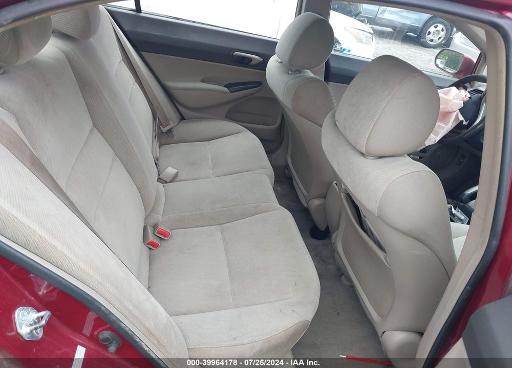 2011 HONDA CIVIC LX VIN: 2HGFA1F58BH526862