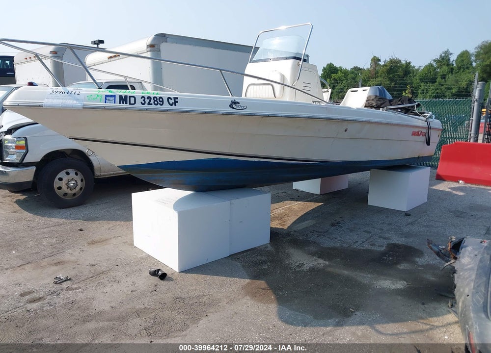 2011 SEA FOX 197 CENTER CONSOLE VIN: 00000LYGUB118I011