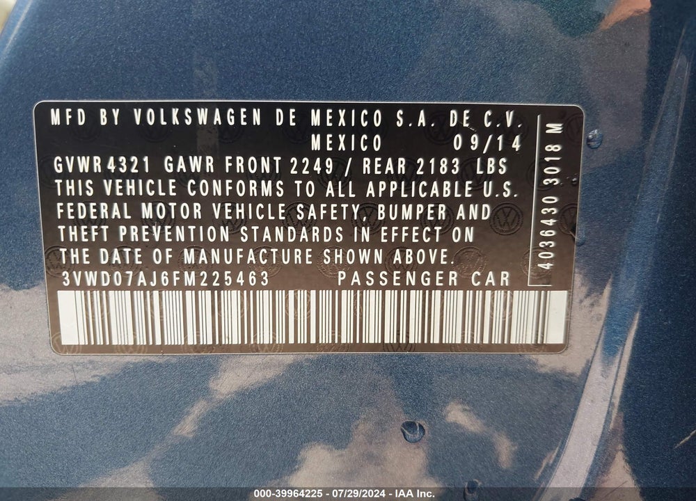 2015 VOLKSWAGEN JETTA 1.8T SE VIN: 3VWD07AJ6FM225463