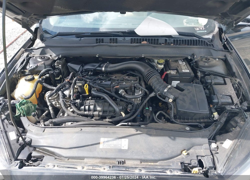 2013 FORD FUSION SE VIN: 3FA6P0HR4DR161312