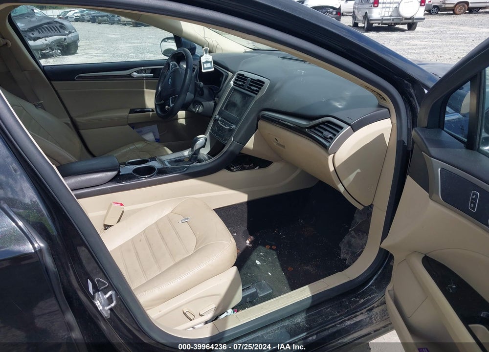 2013 FORD FUSION SE VIN: 3FA6P0HR4DR161312