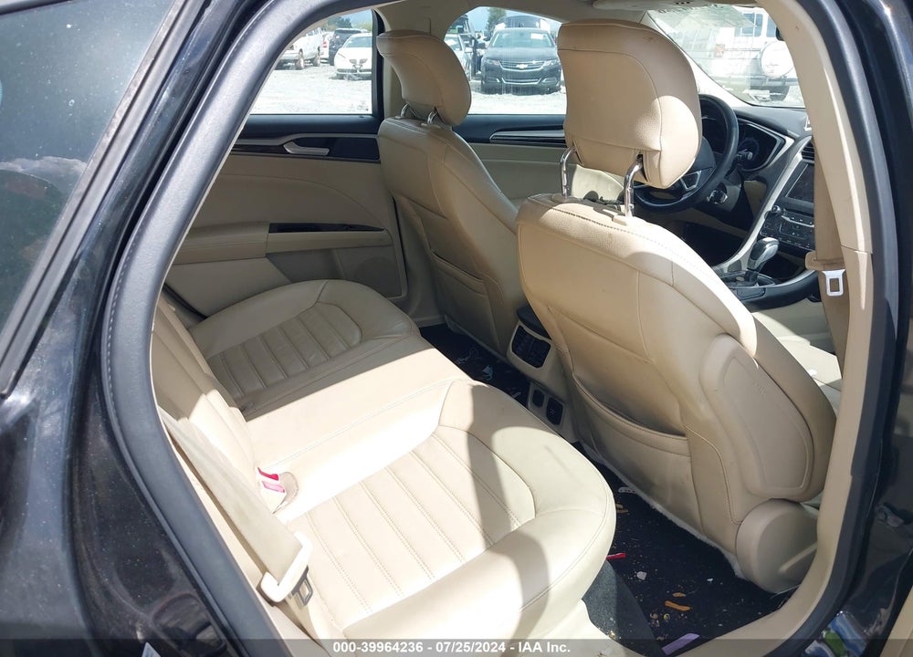 2013 FORD FUSION SE VIN: 3FA6P0HR4DR161312