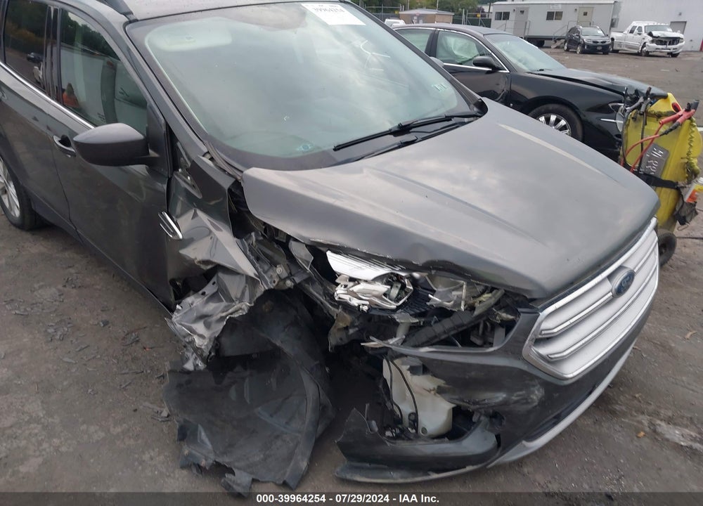 2017 FORD ESCAPE SE VIN: 1FMCU9GD6HUA31073