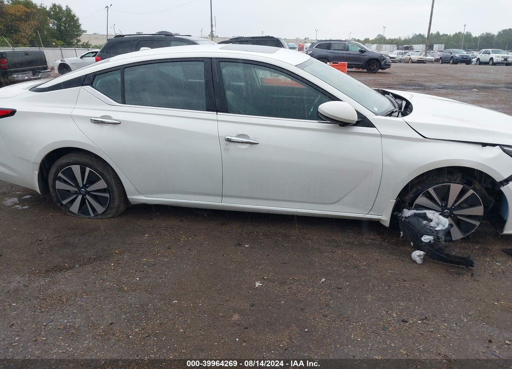 2022 NISSAN ALTIMA SL FWD VIN: 1N4BL4EV8NN423596