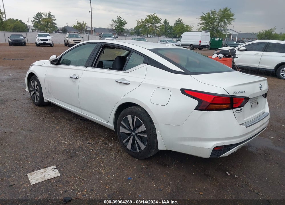 2022 NISSAN ALTIMA SL FWD VIN: 1N4BL4EV8NN423596