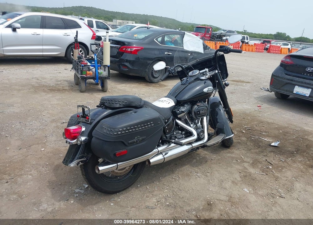 2021 HARLEY-DAVIDSON FLHCS VIN: 1HD1YBK2XMB023057