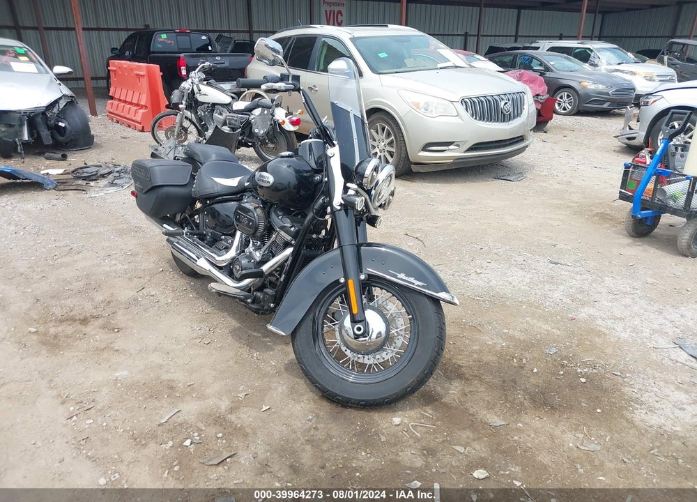 2021 HARLEY-DAVIDSON FLHCS VIN: 1HD1YBK2XMB023057