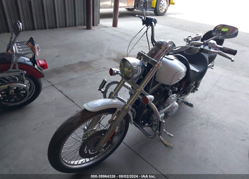 2004 HARLEY-DAVIDSON XL1200 C VIN: 1HD1CGP174K435996
