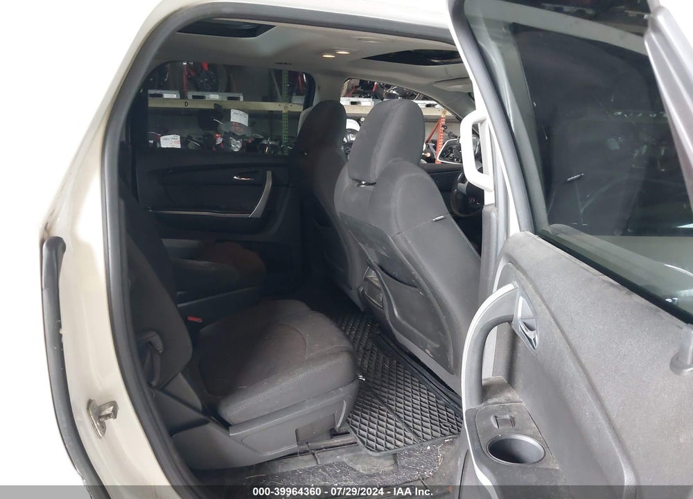 2011 GMC ACADIA VIN: 1GKKRPED2BJ257830