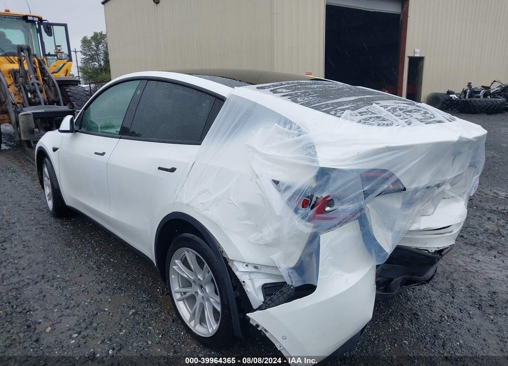 2022 TESLA MODEL Y LONG RANGE DUAL MOTOR ALL-WHEEL DRIVE VIN: 7SAYGAEE0NF382566