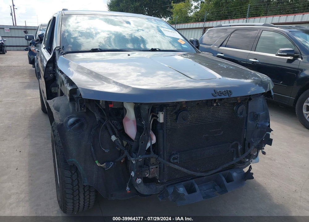 2014 JEEP GRAND CHEROKEE LAREDO VIN: 1C4RJEAG2EC207976