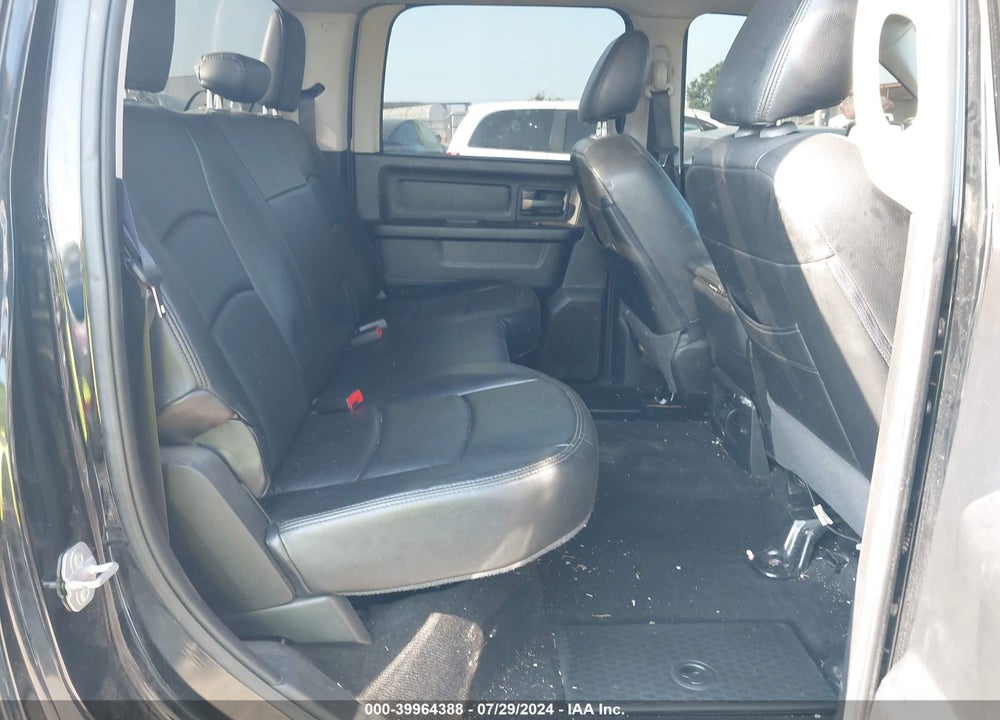 2015 RAM 1500 TRADESMAN VIN: 1C6RR6KM4FS521792