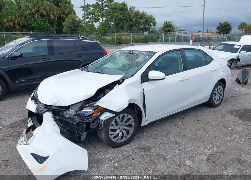 2017 TOYOTA COROLLA LE VIN: 2T1BURHE4HC801193