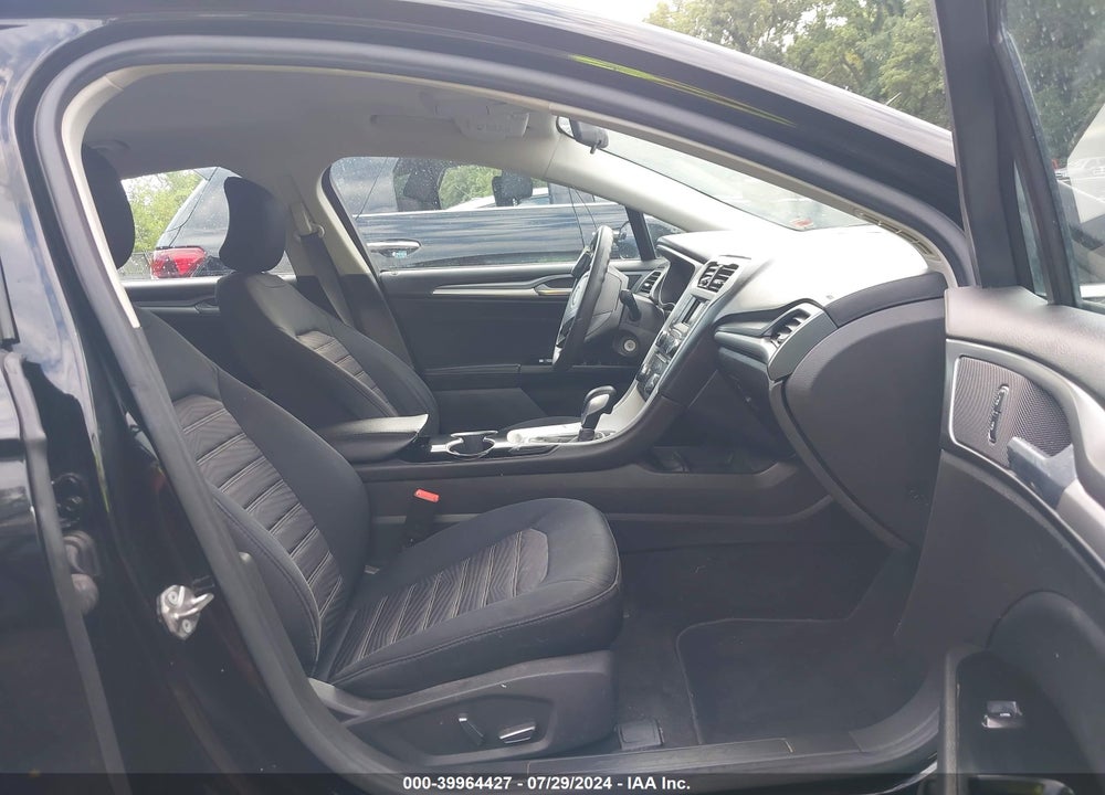 2016 FORD FUSION SE VIN: 3FA6P0H72GR133205