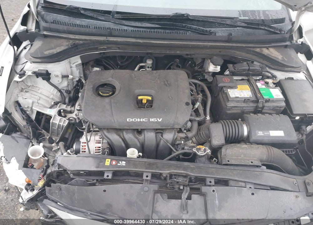 2017 HYUNDAI ELANTRA SE VIN: 5NPD84LF0HH018997