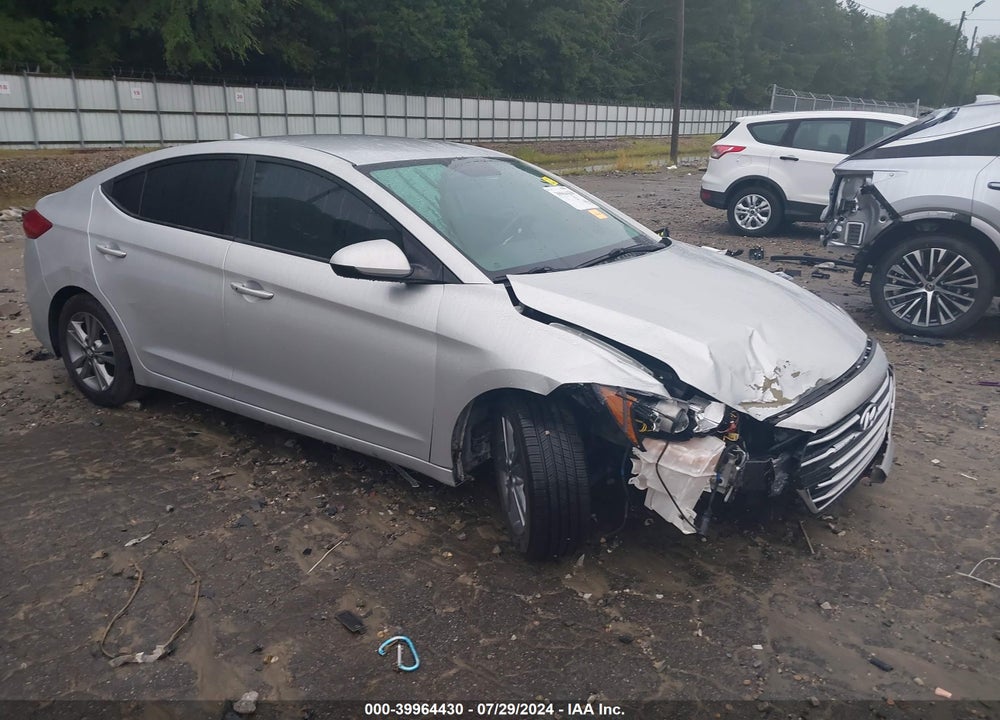 2017 HYUNDAI ELANTRA SE VIN: 5NPD84LF0HH018997