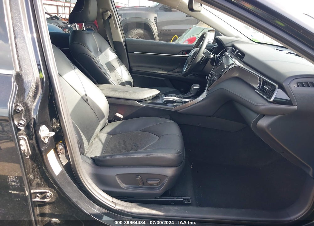 2019 TOYOTA CAMRY XSE VIN: 4T1B61HK2KU743902