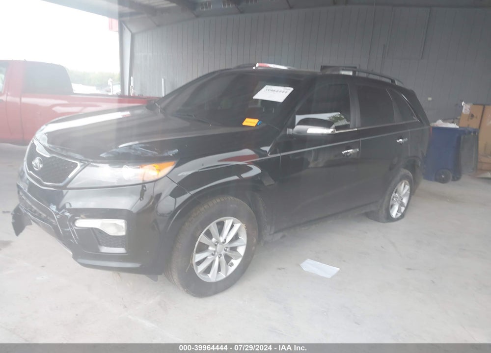 2013 KIA SORENTO SX VIN: 5XYKW4A24DG410220