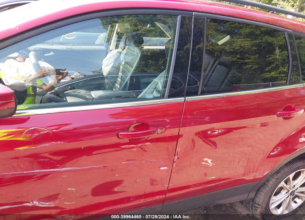 2018 FORD ESCAPE VIN: 1FMCU0HD2JUD27241