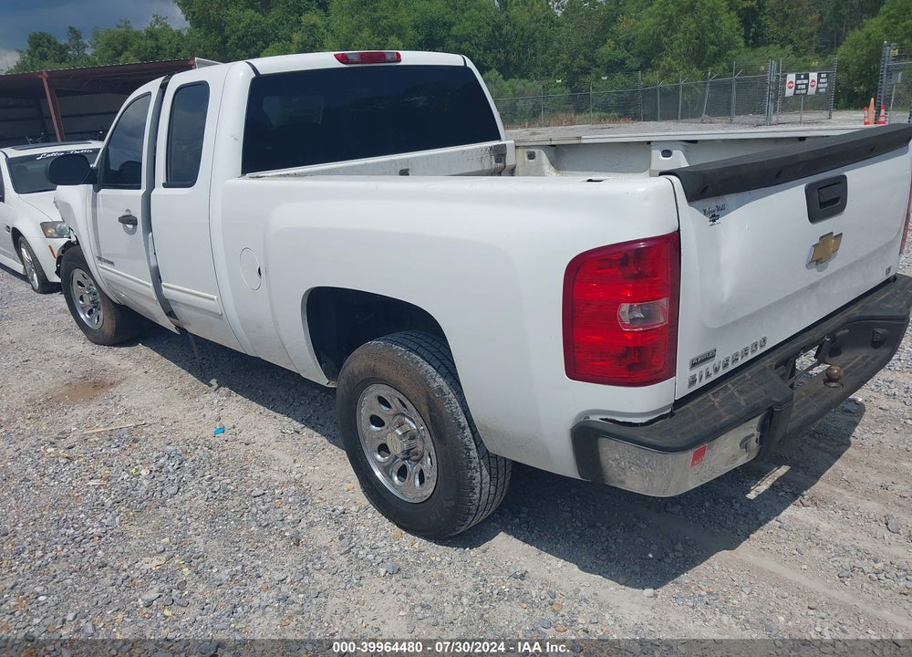 2011 CHEVROLET SILVERADO 1500 LT VIN: 1GCRCSEA0BZ303001